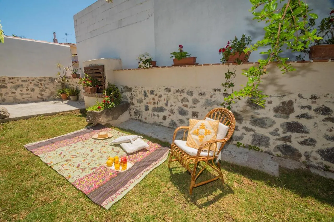 B&B Sa Domo De Sos Massaios Orosei Italy