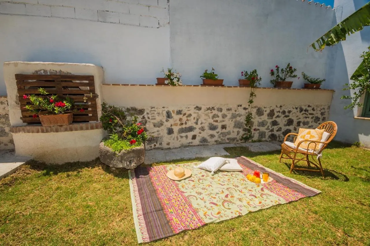 B&B Sa Domo De Sos Massaios Orosei